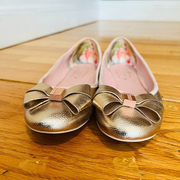 TED BAKER LONDON SATIN W/GOLD BOW BALLET FLATS WOMEN SHOES US 7.5/EU 38 - Picture 5 of 16